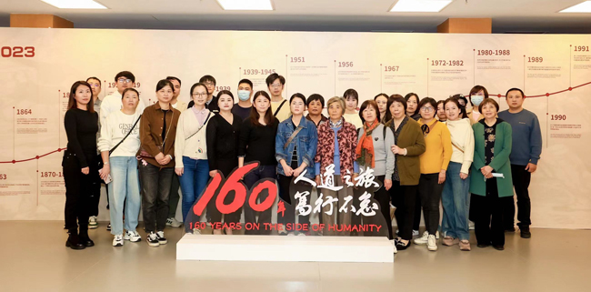 1109_150703_734.jpg 229c5bc59c82f074519507877501ccd.jpg